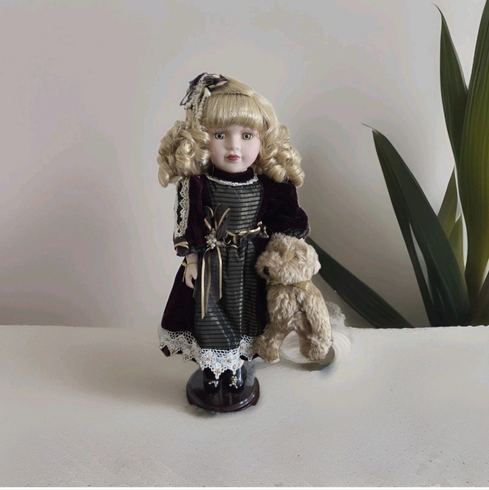 Victorian Collection Brass Key Genuine Porcelain Doll Melissa Jane 16" with Bear